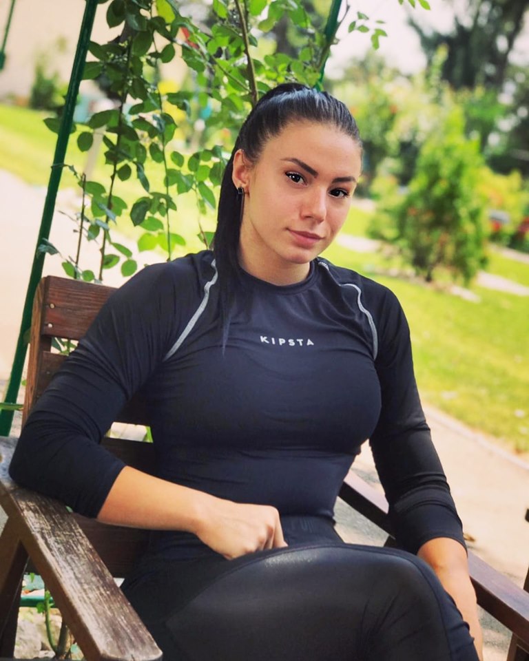 Maria Grigoriu face recorduri la Haltere! Aflati cate kilograme ridica