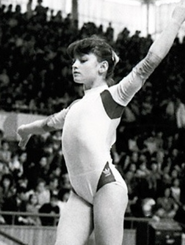 Cristina Bontas medaliata olimpica la gimnastica vorbeste din izolare