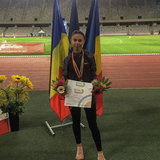 Angelica Olenici a ajuns la final de sezon. Atleta vorbeste despre medaliile cucerite