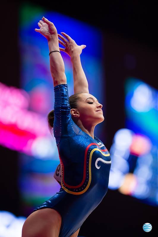 20 de ani în sala de gimnastică pentru Larisa Iordache! S-a retras campioana!