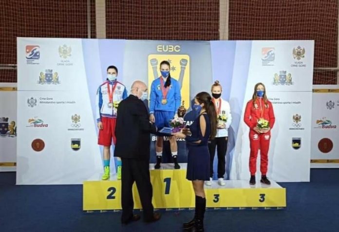 Loredana Marin este campioană europeană la box. Succes pentru junioară la Budva