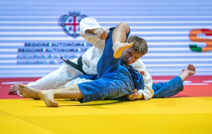 România are campion mondial la Judo, Adrian Șulcă a câștigat în Italia titlul la juniori