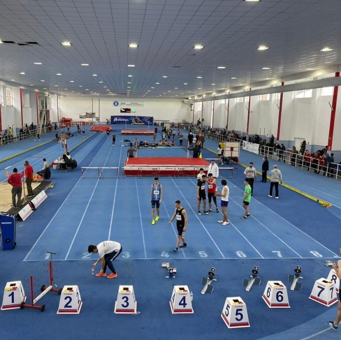 273841042_1015657625692151_5926282107282717745_n Campioni naționali la atletism în sală 2022, întreceri la București