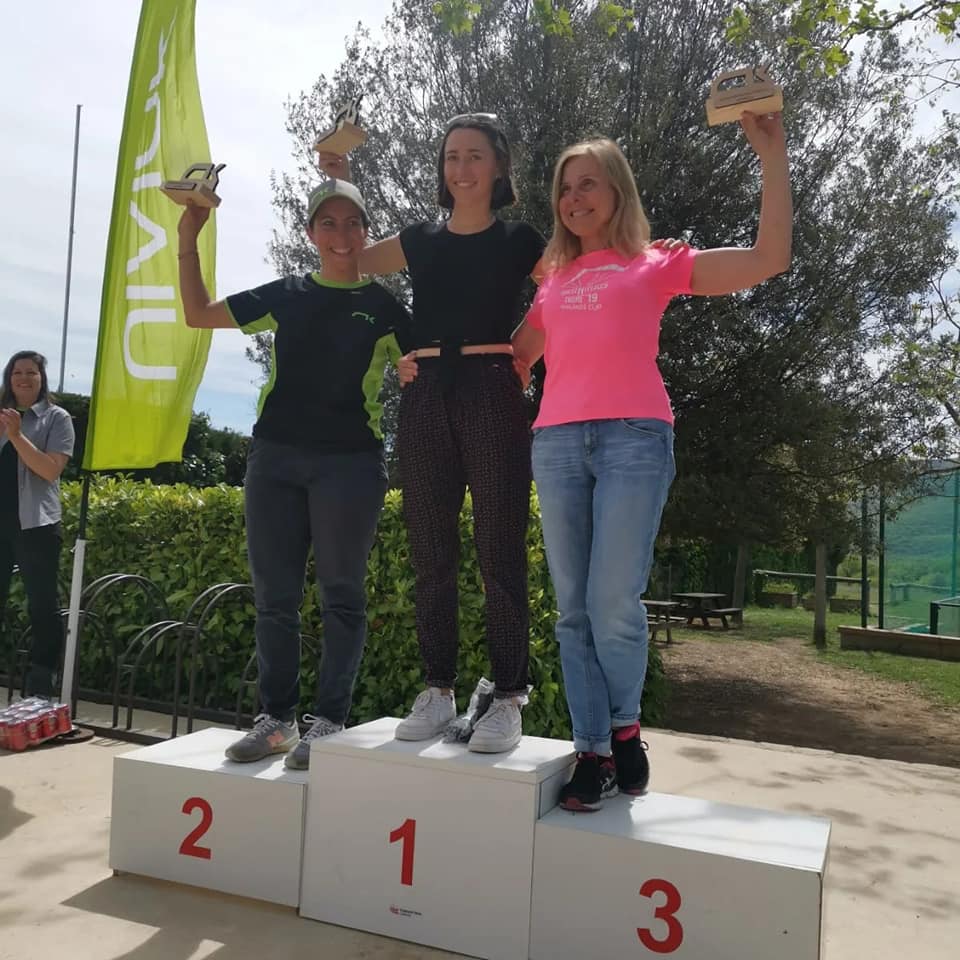 Anca Tabără a fost premiată pentru evoluția la parapantă în Ager, Cataluna, Spania.