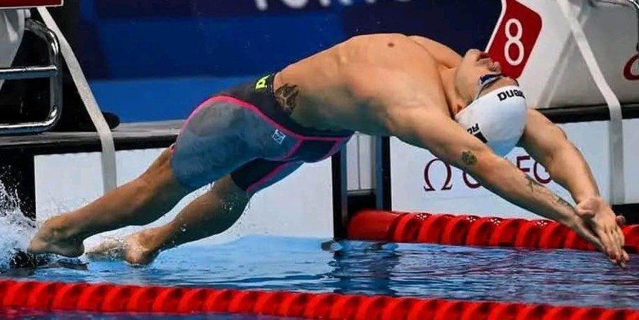 Record pentru David Popovici, Robert Glință e și el calificat în finala mondială