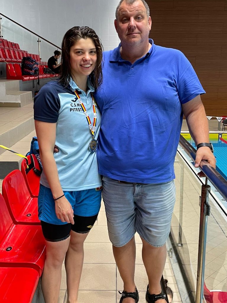 Rezultate de sâmbătă, la Campionatele Naţionale de înot în bazin scurt