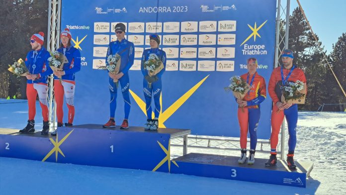 Viorel Pălici este cu Luisa Maria Rășină pe podium la European Winter Triathlon