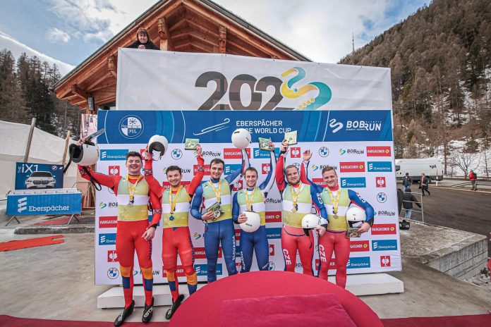 331768049_1363426107848003_2073748134477925502_n Tudor Ştefan Handaric şi Sebastian Motzca sunt pe podium la sanie!Crețu are bronz