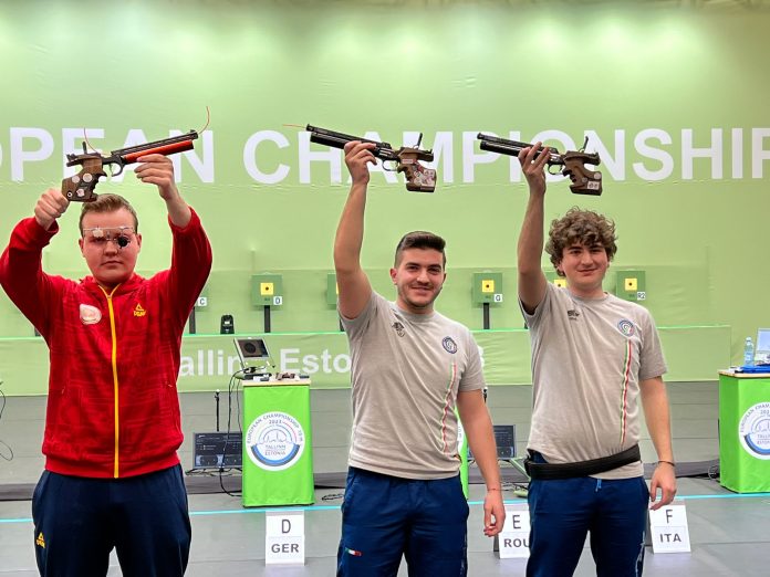 Luca Joldea antrenat de Gheorghe Pop este vicecampion european la Tallin