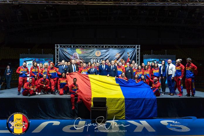 16 medalii de aur pentru echipa României care este campioană Balcanică