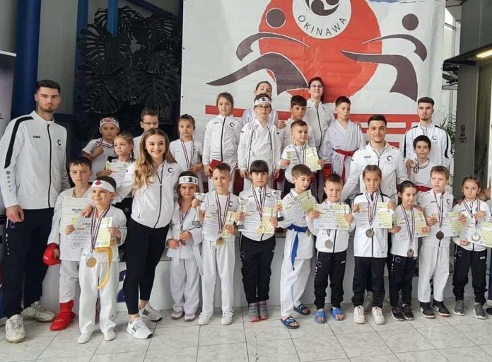 Karate la Clubul Sportiv Enso cu Irina Negoi și Mario Petre
