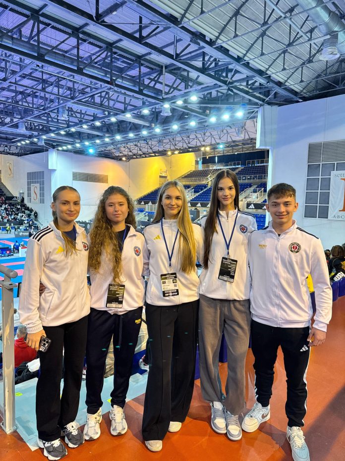 Răzvan Florea este medaliat la Karate în Italia
