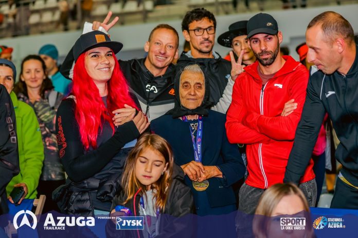 Eugenia Cotinghiu la 84 de ani a participat la Azuga Trail Race. Nepotul său, Viorel Pălici a fost cel care a convins-o să participe. 