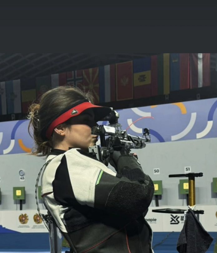 a obținut 628.0 puncte la Campionatul European de Seniori de la Erevan