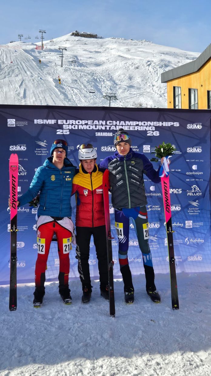 Matei Petre este campion european la U18 după două curse, Matei obține două medalii la sprint și individual la schi-alpinism.